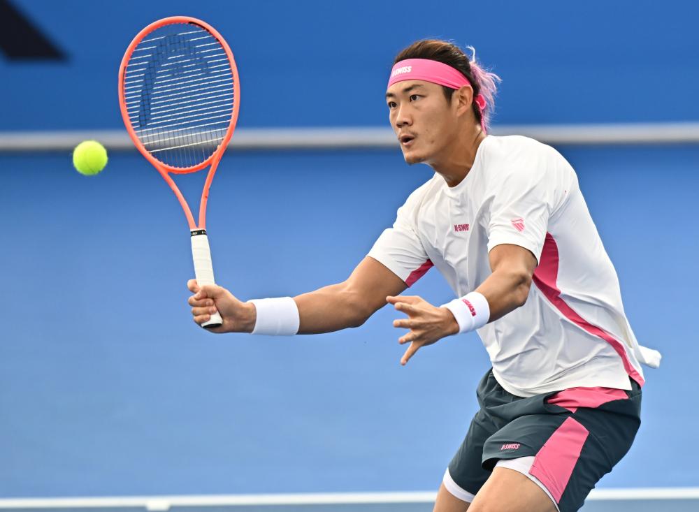 理層對他的 理層對他的